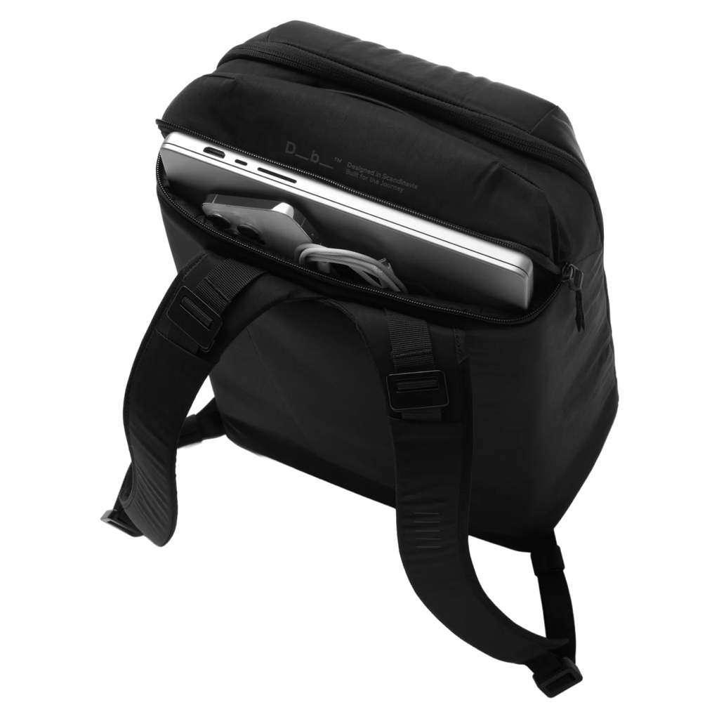 Db Freya 22L Backpack Black Out - Pacific Boarder