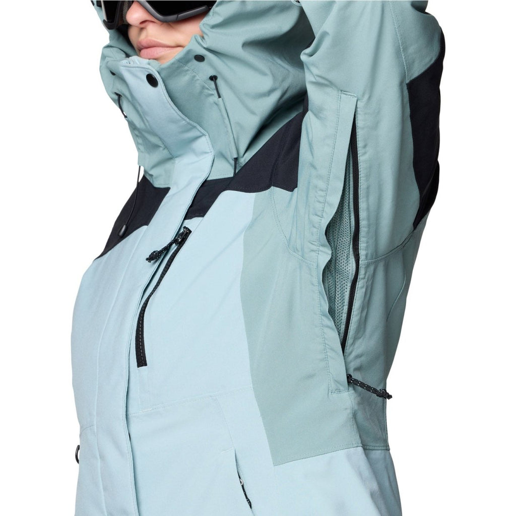 Mountain Hardwear Women's Powder Maven Jacket 2026 Ice Shadow/Blue Sage/Black - Pacific Boarder