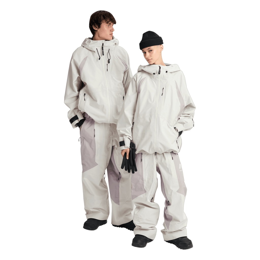 Burton AG Hardpack 3L Gore - Tex Jacket 2026 Bone White/Stone Grey - Pacific Boarder