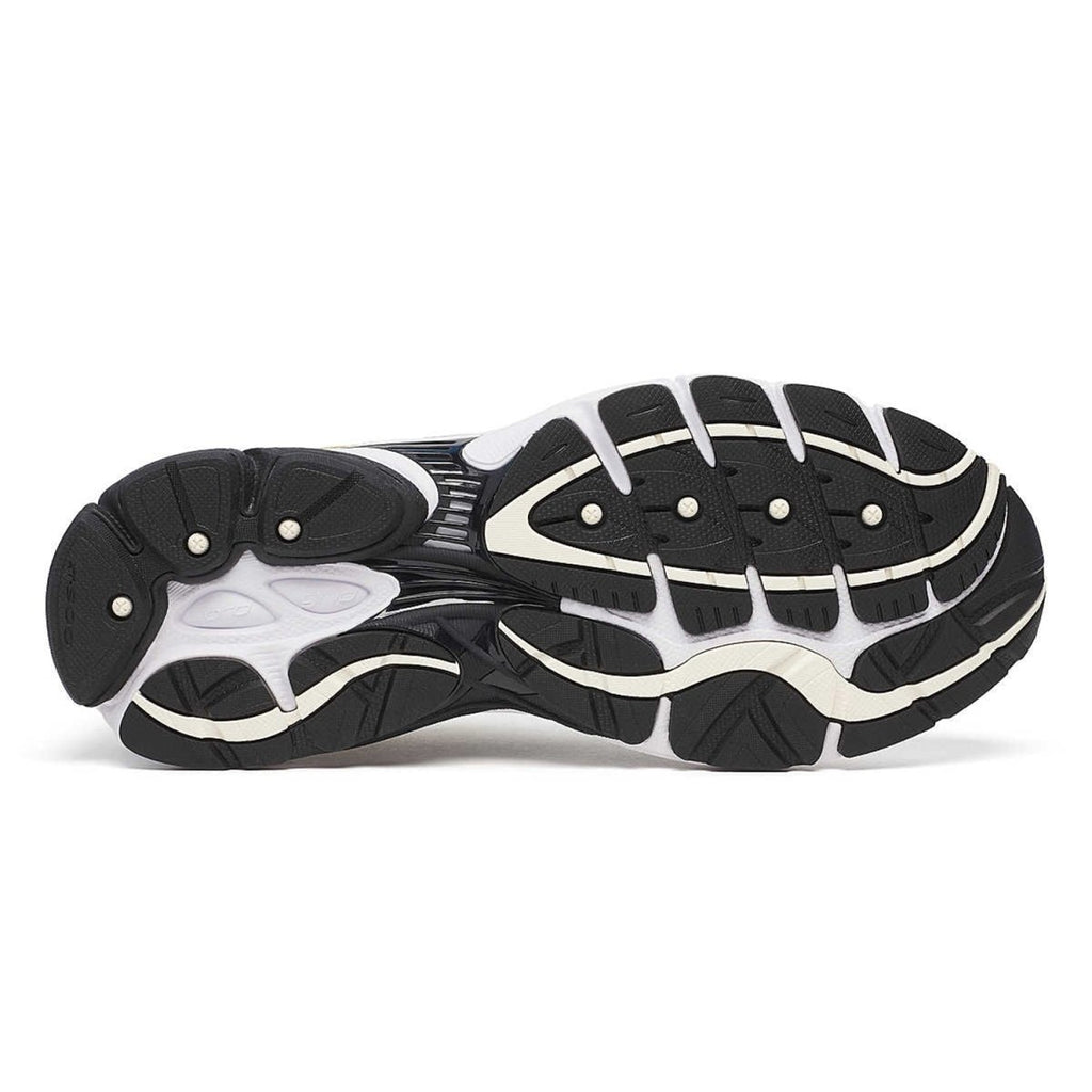 Saucony Progrid Omni 9 Shoe Silver/Gold - Pacific Boarder